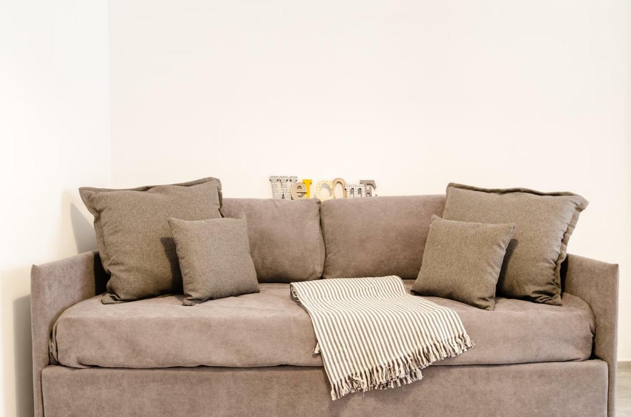 Fco Luxury Apartments Fiumicino Luaran gambar