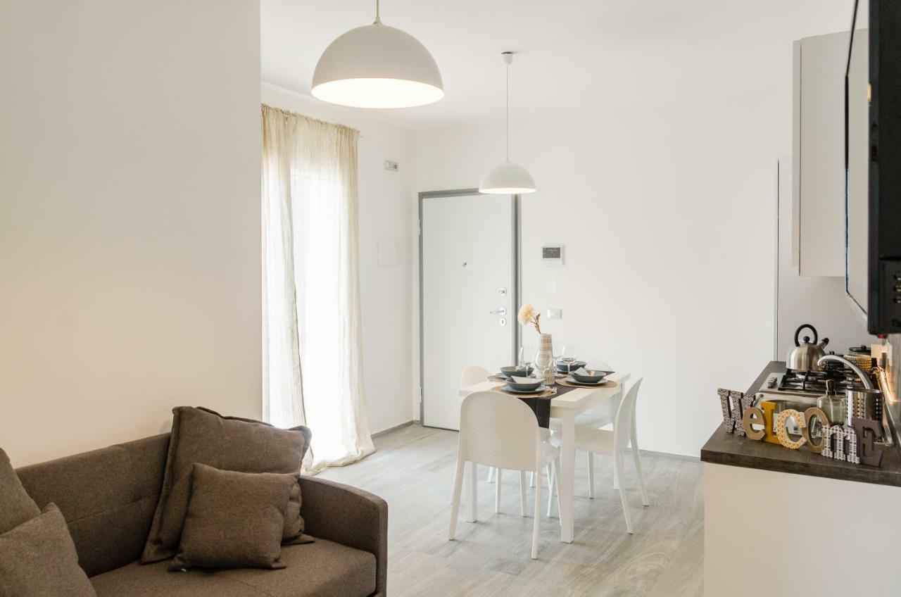 Fco Luxury Apartments Fiumicino Luaran gambar