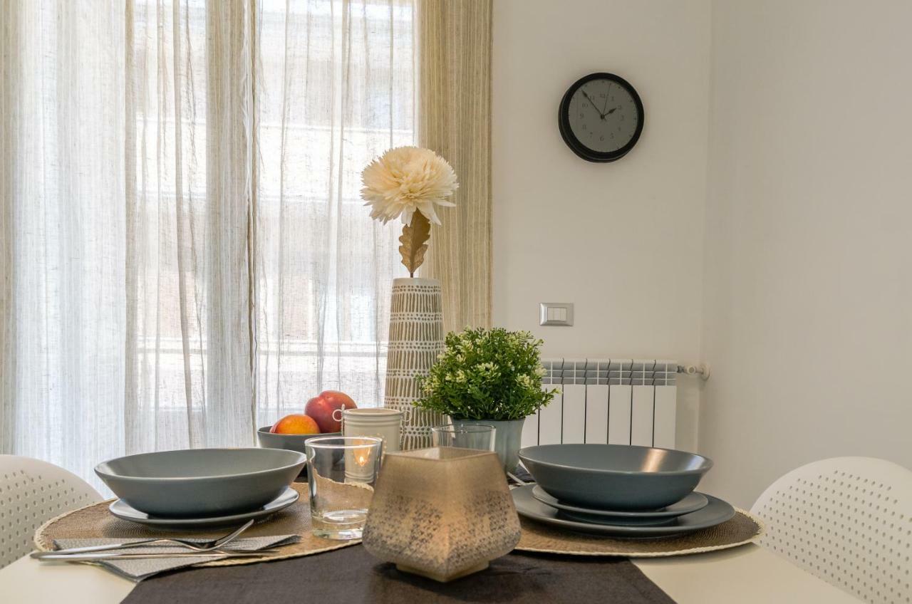 Fco Luxury Apartments Fiumicino Luaran gambar