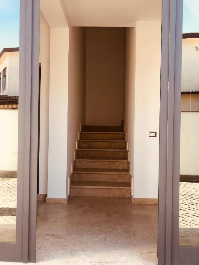 Fco Luxury Apartments Fiumicino Luaran gambar